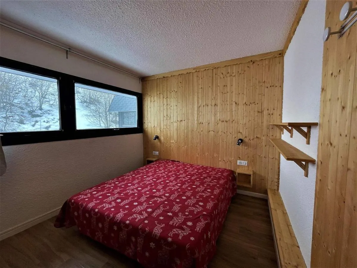 Appartement Renove 8 Pers, Pied Des Pistes, Les Menuires, Balcon Sud, Services Dispo - Fr-1-452-171 Saint-Martin-de-Belleville 0*,  Fransa